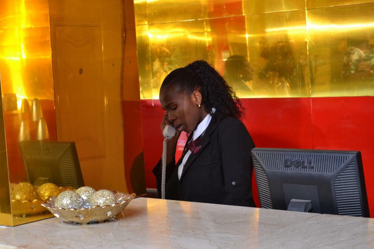 Limoh Suites Benin City Bagian luar foto